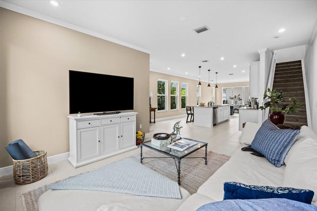 860 SW Bushel Trail, Palm City, FL 34990