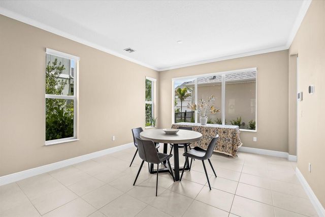 860 SW Bushel Trail, Palm City, FL 34990