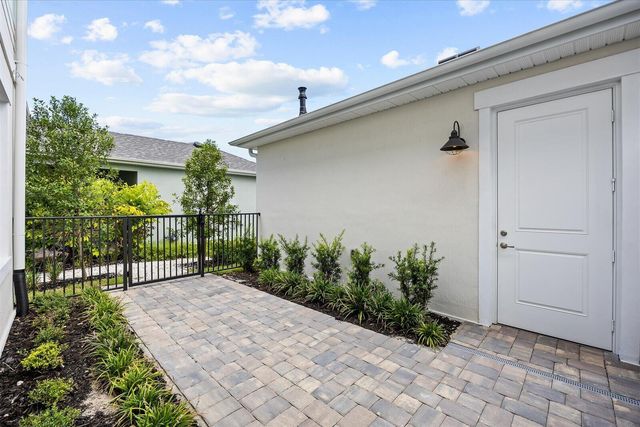860 SW Bushel Trail, Palm City, FL 34990