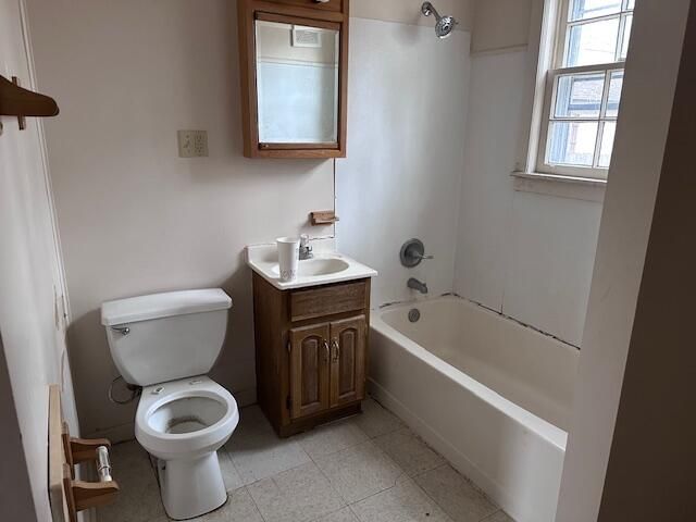 516 W 13th Street, La Porte, IN 46350