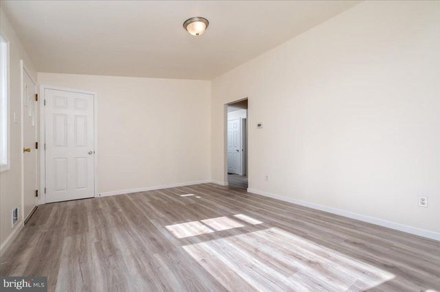 8068 CLARK STATION RD, Severn, MD 21144