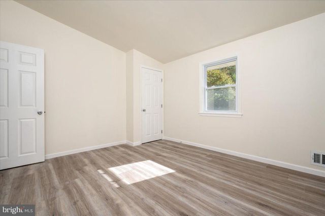 8068 CLARK STATION RD, Severn, MD 21144