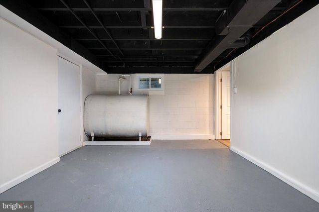 8068 CLARK STATION RD, Severn, MD 21144