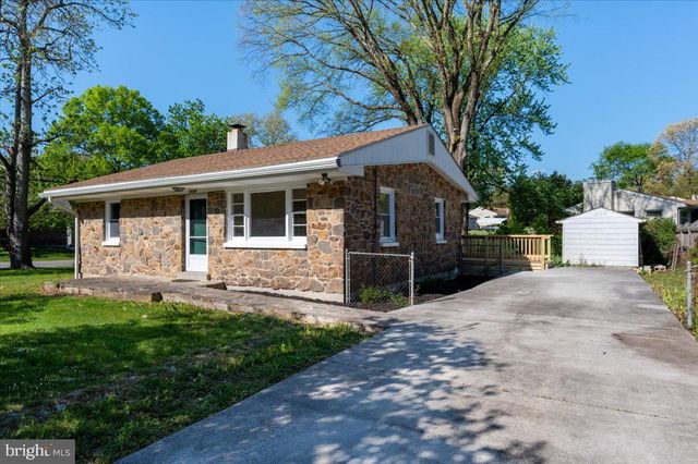 8068 CLARK STATION RD, Severn, MD 21144