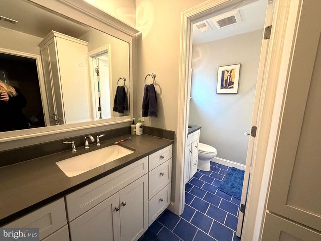 4318 LYNBROOK, Bethesda, MD 20814