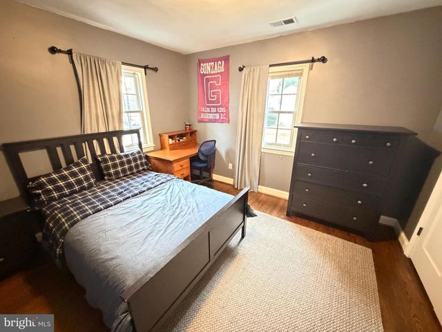 4318 LYNBROOK, Bethesda, MD 20814