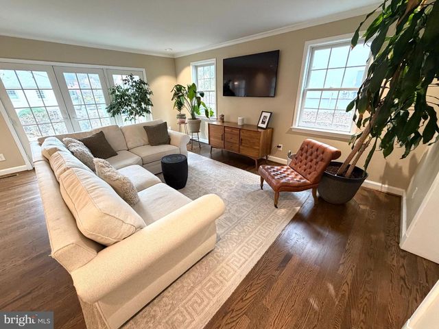 4318 LYNBROOK, Bethesda, MD 20814