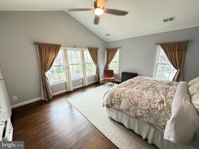 4318 LYNBROOK, Bethesda, MD 20814