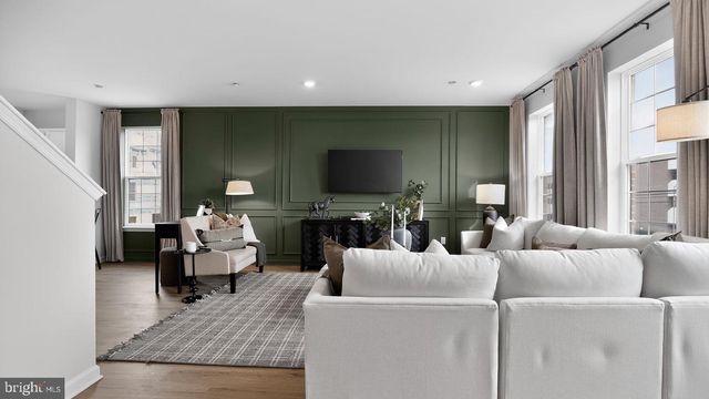 4 HADDON AVE, Gibbsboro, NJ 08026