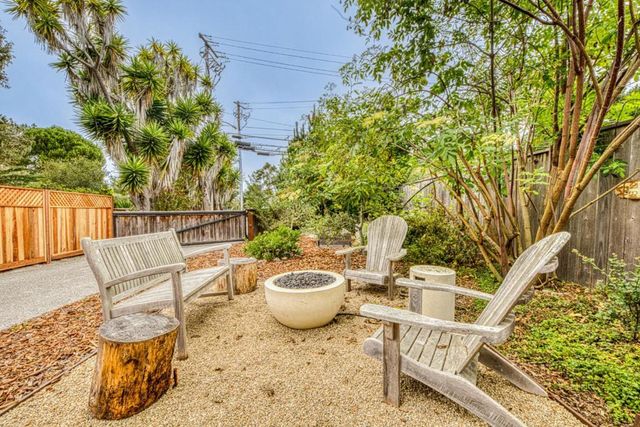 1339 David Avenue, Pacific Grove, CA 93950