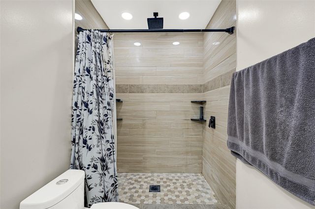 11731 Arrow Ridge Drive, Houston, TX 77067