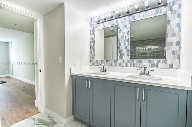 1450 SE 3rd Ave 409, Dania Beach, FL 33004