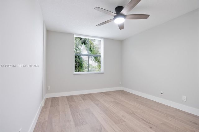 1450 SE 3rd Ave 409, Dania Beach, FL 33004