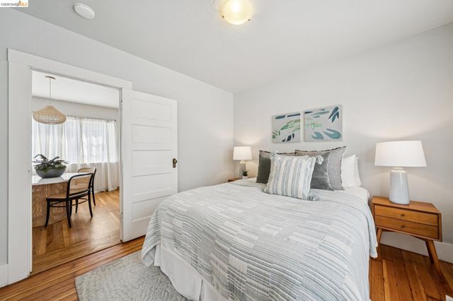858 Neilson St, Berkeley, CA 94707