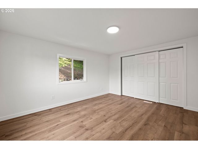 16000 Se Powell Blvd 34, Portland, OR 97236