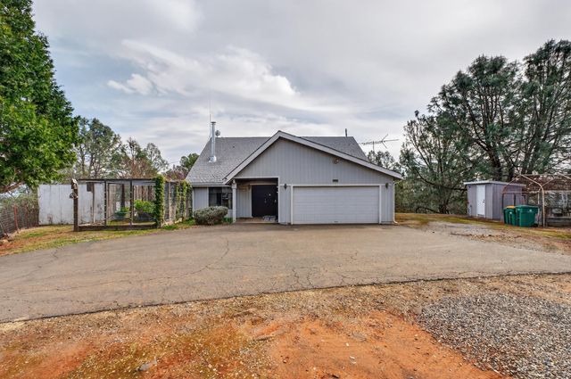 3940 Pineoakyo Ct, Rescue, CA 95672