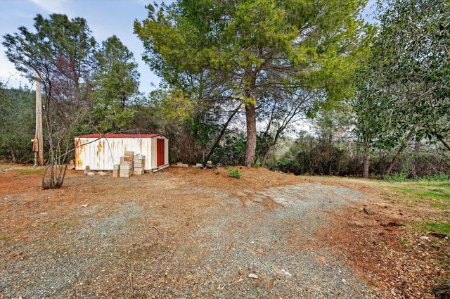 3940 Pineoakyo Ct, Rescue, CA 95672