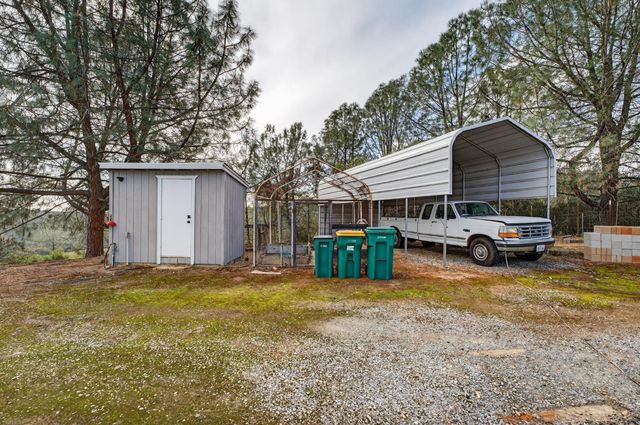 3940 Pineoakyo Ct, Rescue, CA 95672