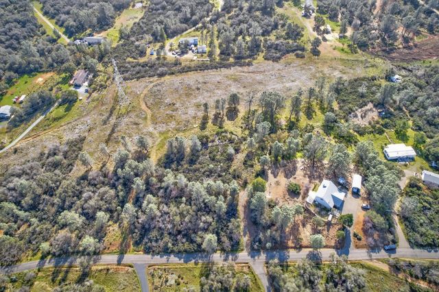 3940 Pineoakyo Ct, Rescue, CA 95672