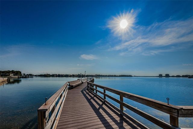 5130 BRITTANY DRIVE S 202, St Petersburg, FL 33715