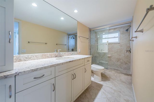 5130 BRITTANY DRIVE S 202, St Petersburg, FL 33715