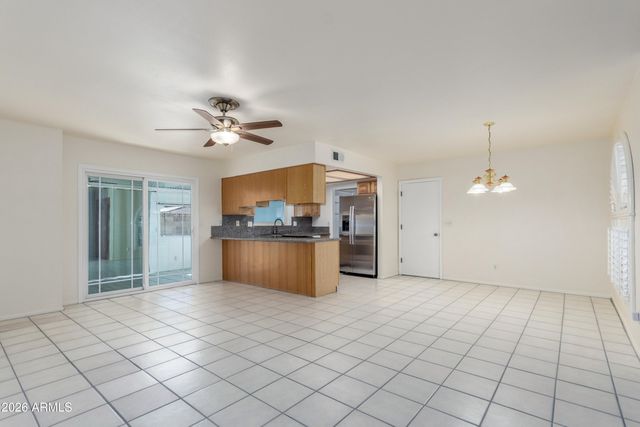 1345 W OBISPO Avenue, Mesa, AZ 85202