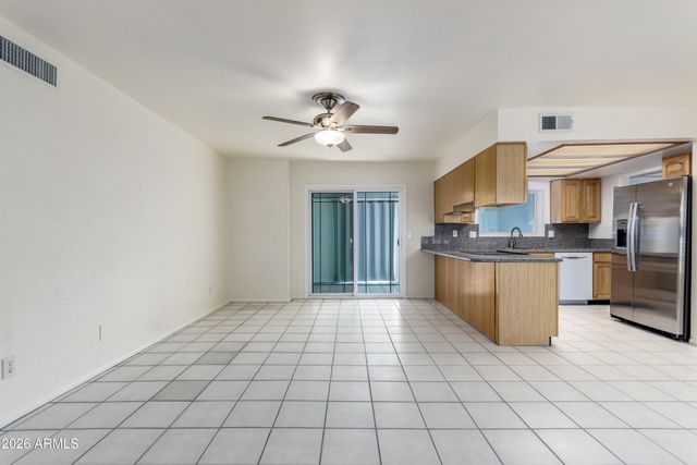 1345 W OBISPO Avenue, Mesa, AZ 85202