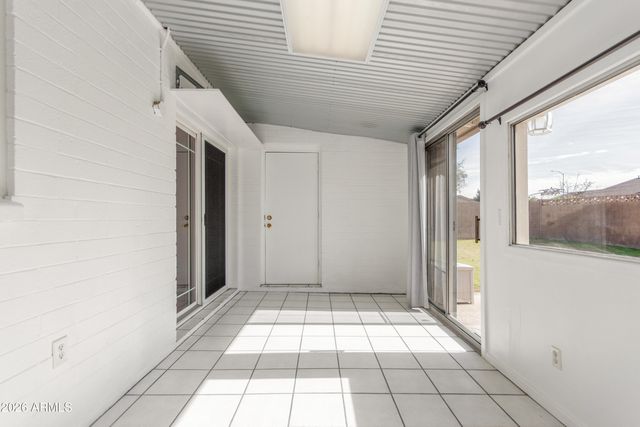 1345 W OBISPO Avenue, Mesa, AZ 85202