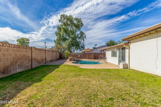 1345 W OBISPO Avenue, Mesa, AZ 85202