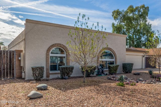 1345 W OBISPO Avenue, Mesa, AZ 85202