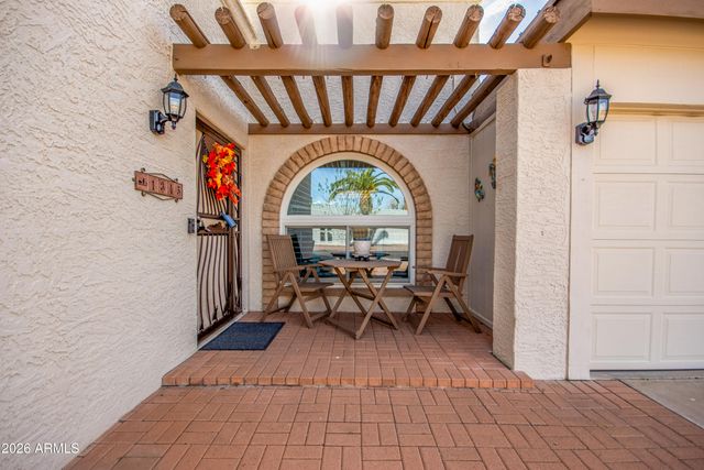 1345 W OBISPO Avenue, Mesa, AZ 85202