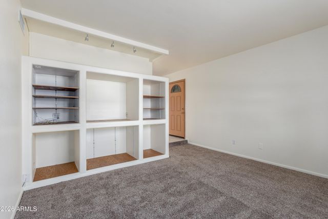 1345 W OBISPO Avenue, Mesa, AZ 85202