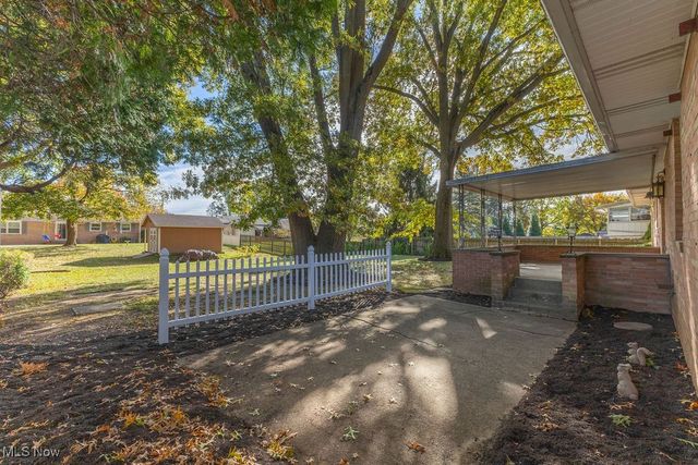 1804 Jackson Avenue NW, Massillon, OH 44646