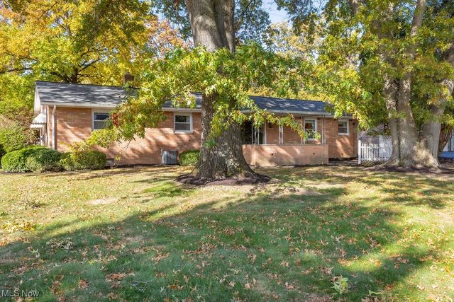 1804 Jackson Avenue NW, Massillon, OH 44646
