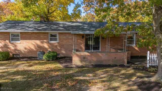 1804 Jackson Avenue NW, Massillon, OH 44646
