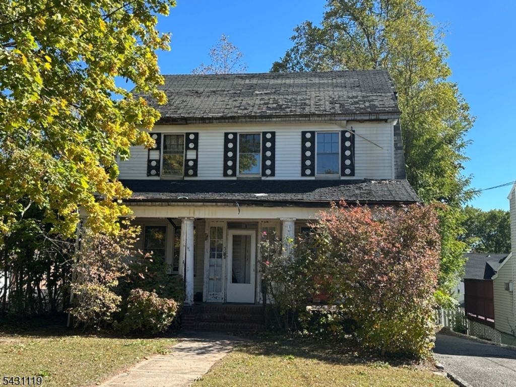 30 Walnut Ave, Millburn Twp., NJ 07041 — exterior