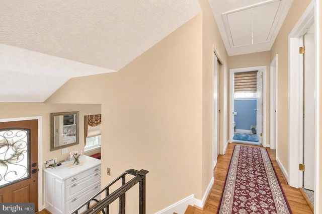 103 BARCLAY DR, Blackwood, NJ 08012