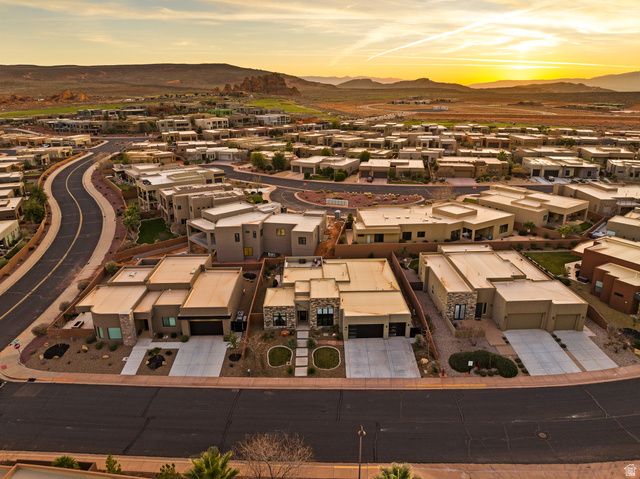 5409 W COPPER CLIFFS WAY, Hurricane, UT 84737