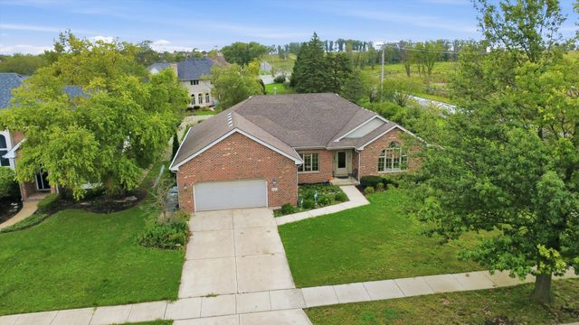 10400 Emerald Avenue, Orland Park, IL 60467
