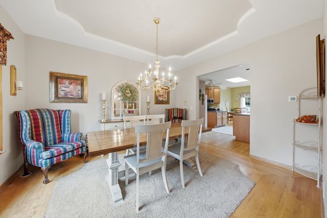 10400 Emerald Avenue, Orland Park, IL 60467