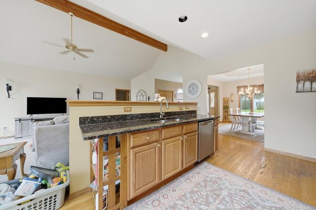 10400 Emerald Avenue, Orland Park, IL 60467