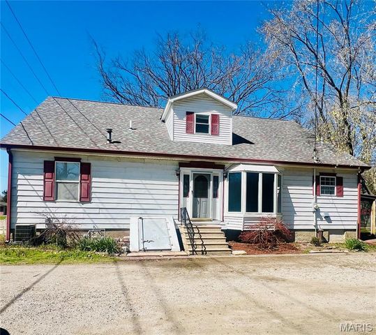 718 State Street Front and Back units, East Carondelet, IL 62240