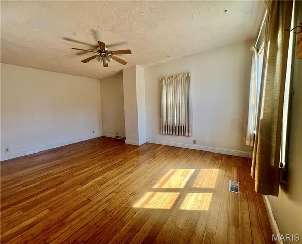 718 State Street Front and Back units, East Carondelet, IL 62240