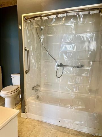 718 State Street Front and Back units, East Carondelet, IL 62240