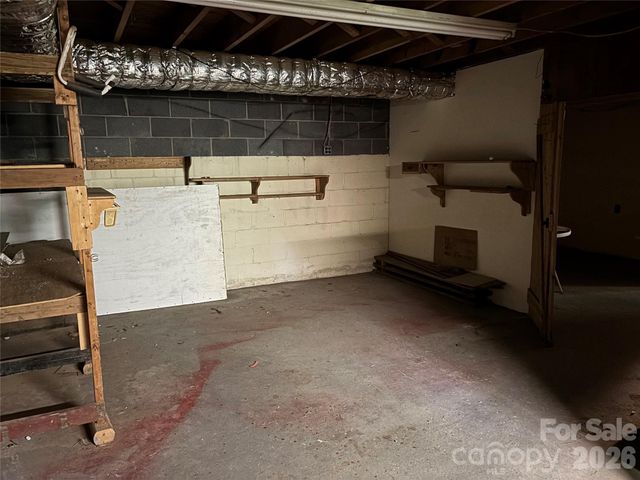 86 Jack Sullins Road, Spruce Pine, NC 28777