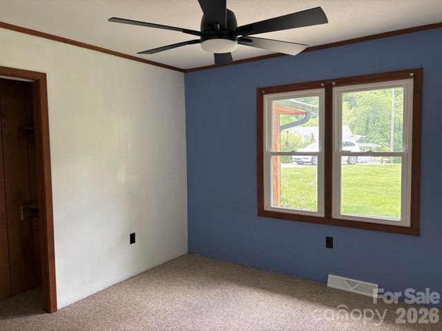86 Jack Sullins Road, Spruce Pine, NC 28777