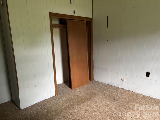 86 Jack Sullins Road, Spruce Pine, NC 28777
