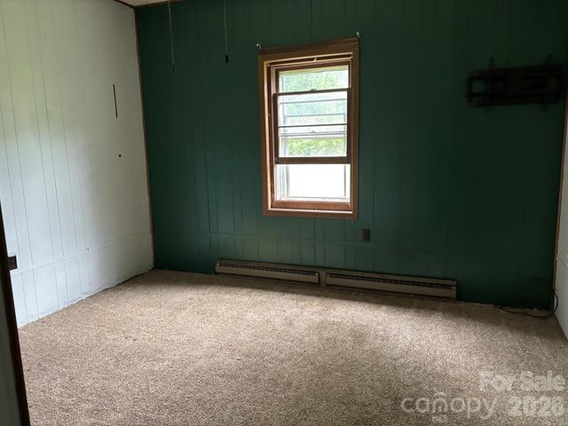 86 Jack Sullins Road, Spruce Pine, NC 28777