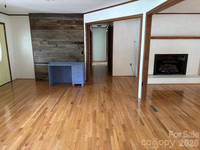 86 Jack Sullins Road, Spruce Pine, NC 28777