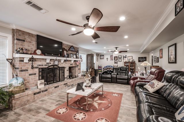 3600 Autumn Lane, Baytown, TX 77521